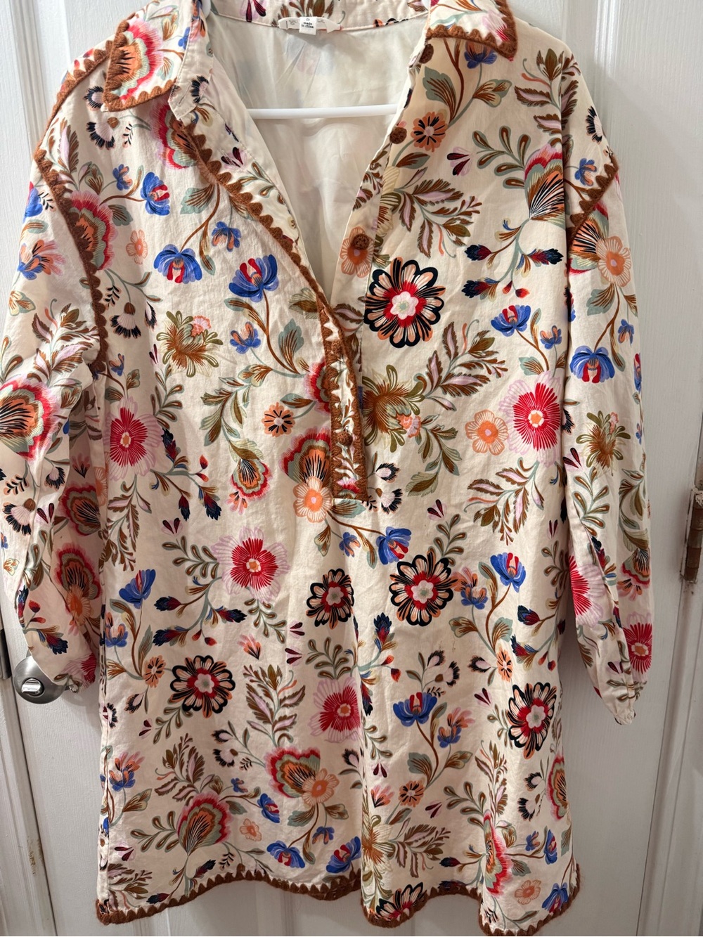 Floral Embroidered Cream Shift Dress